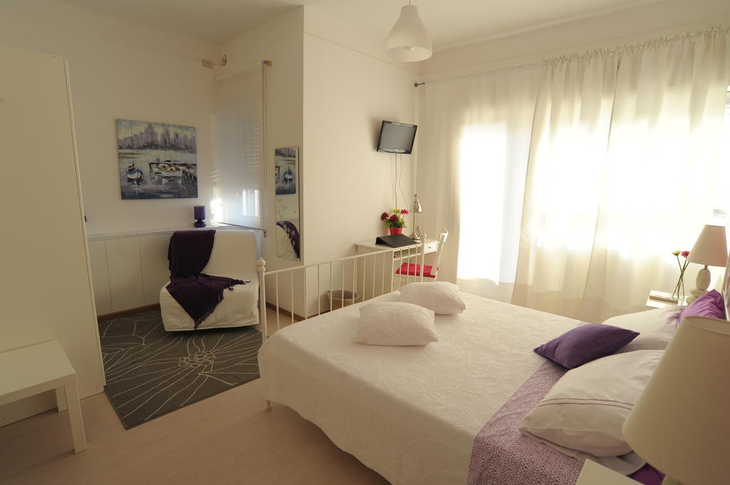 B&B Mare Di Augusta La Finestra Sul Porto Dış mekan fotoğraf